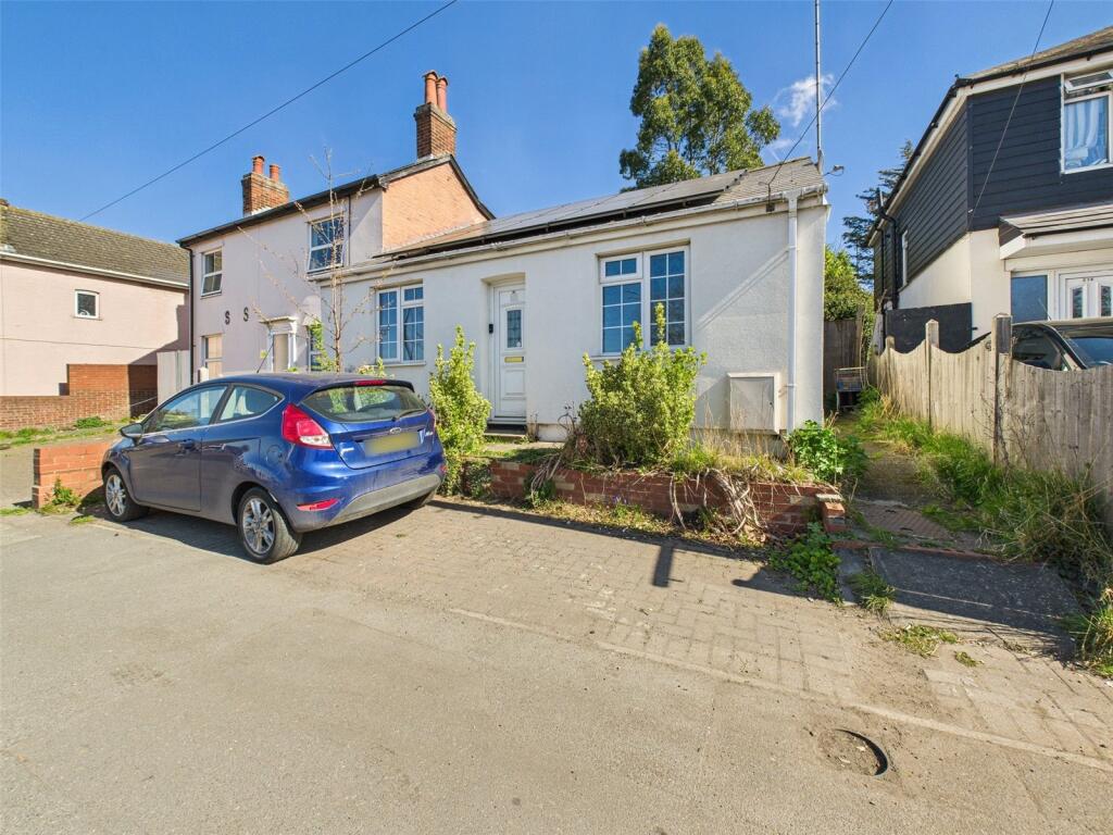 2-bed bungalow on 218 Greenstead Road, £240,000