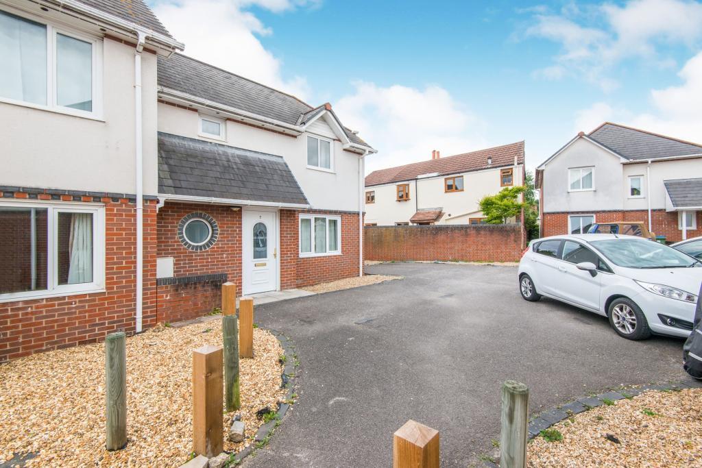 Main image of property: Derlyn Road, Fareham