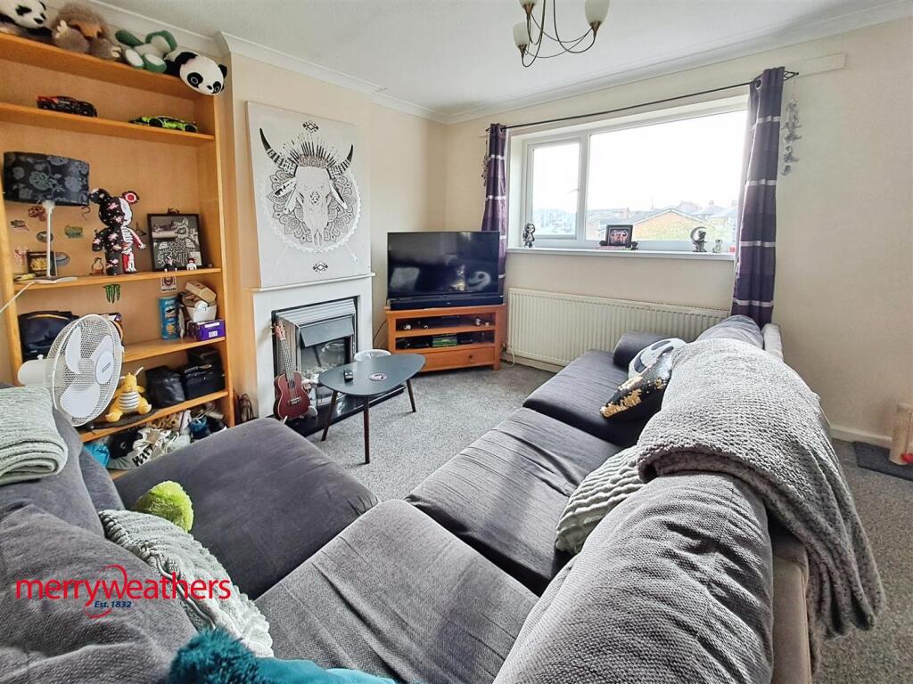 Apartment in Sheffield - View 3