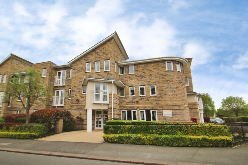 Main image of property: North Road, Glossop, Derbyshire, SK13