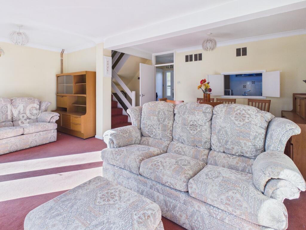 House in West Suffolk, Bury St Edmunds - More