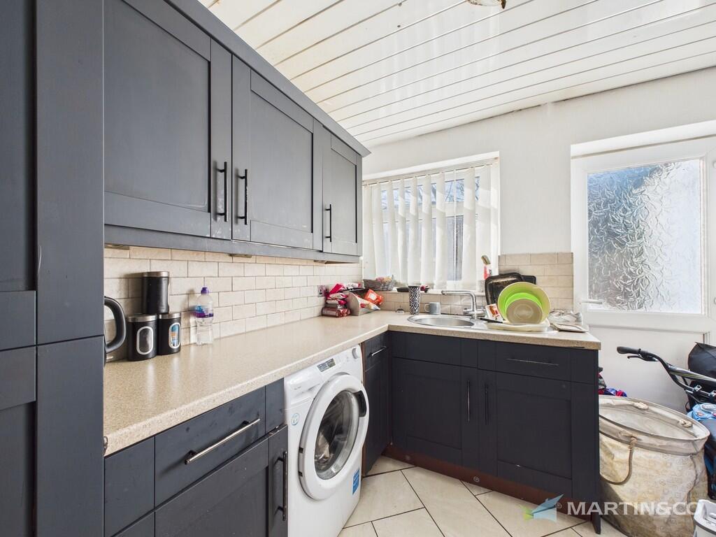 Brentwood, Fleetwood photo 2