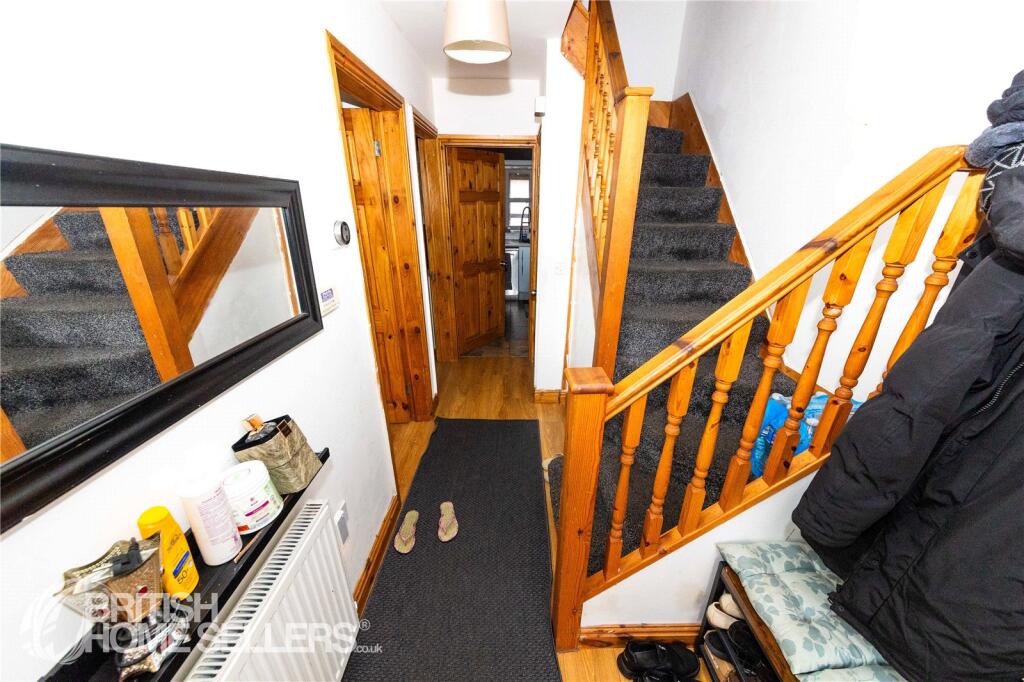 Additional image 11 of Ward Close, Birmingham, West Midlands, B8