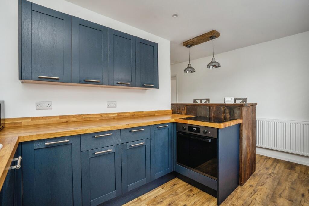 Main image of property: South Lane, Clanfield, Waterlooville, Hampshire, PO8