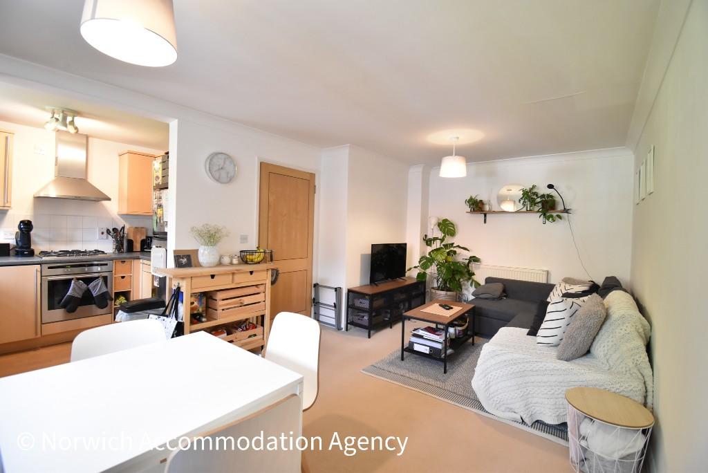 Apartment in Norwich - View 5