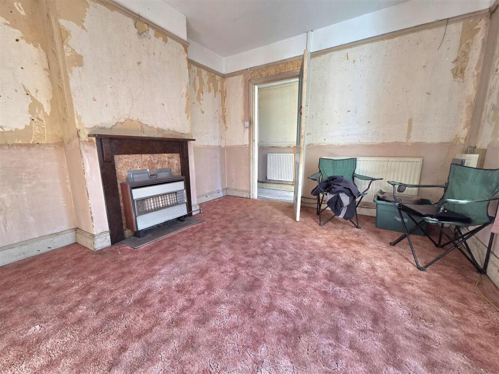 House in Gloucester, Barton - View 2