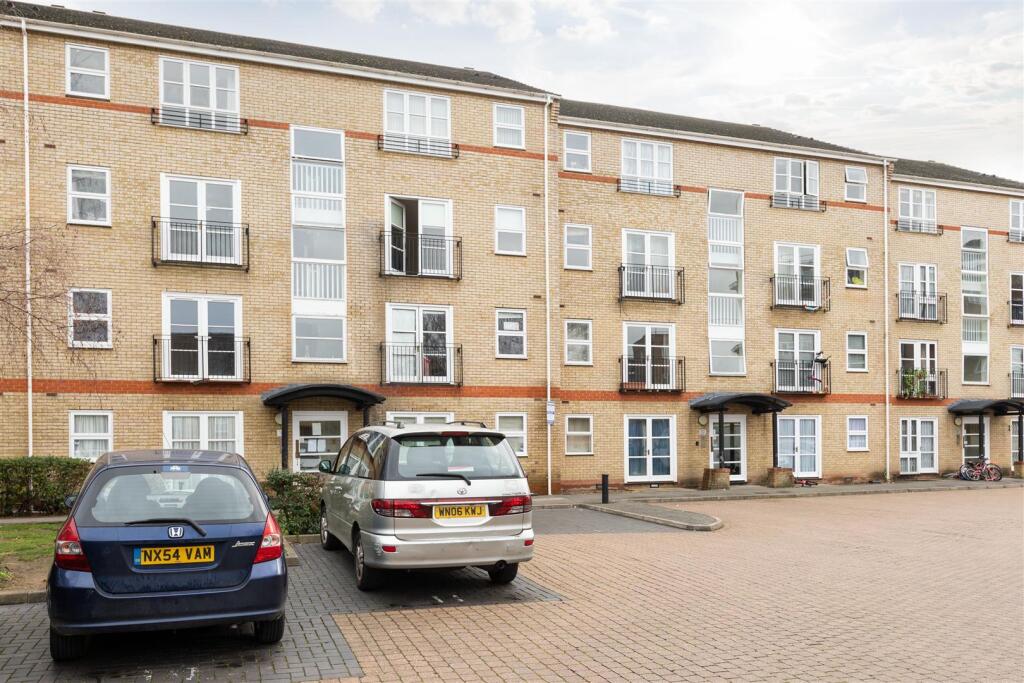 Main image of property: St. Andrews Mews, Stamford Hill
