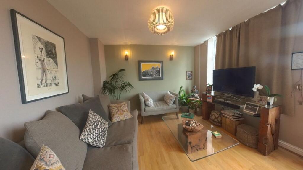 Main image of property: 45 Streatham Hill, London, SW2 5EP