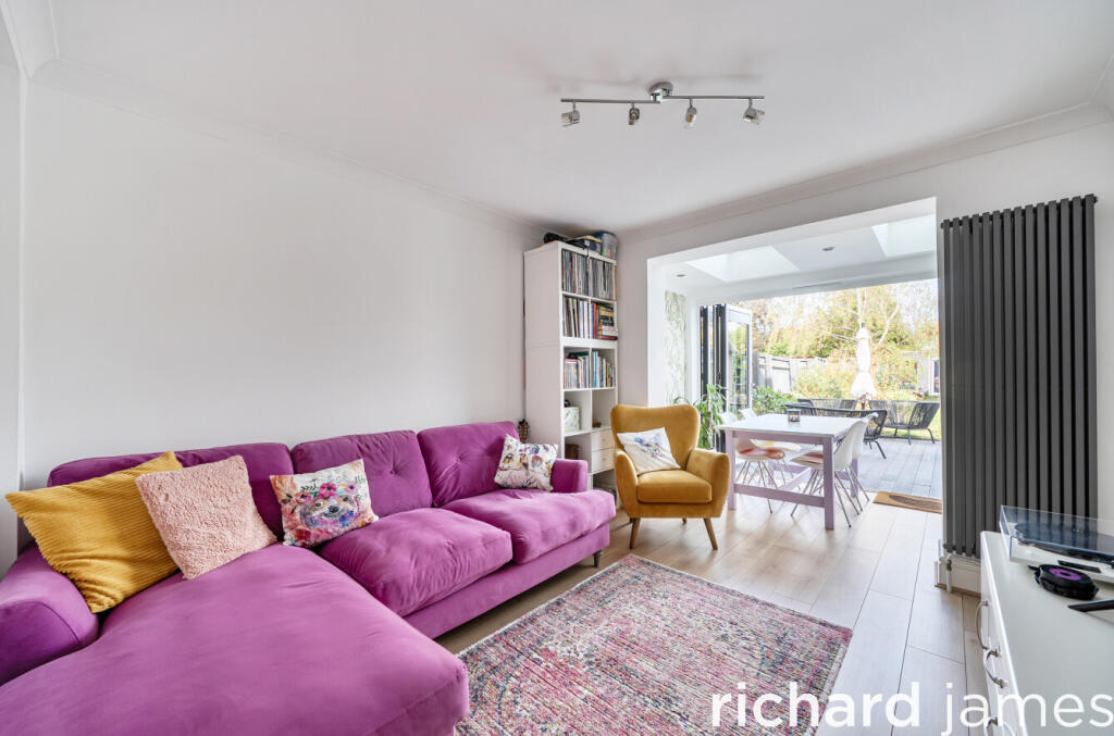 House in Swindon - View 3