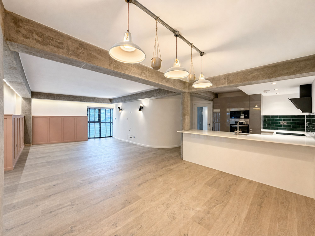 Apartment in Leeds, Warehouse Hill, Lovell Park - View 4
