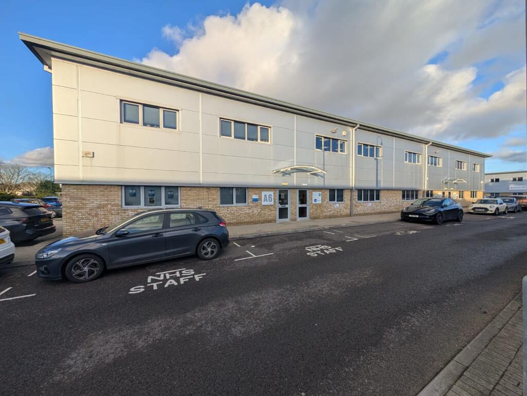 Main image of property: Unit A6 Segensworth Business Centre, Segensworth Road, Fareham, Hampshire, PO15