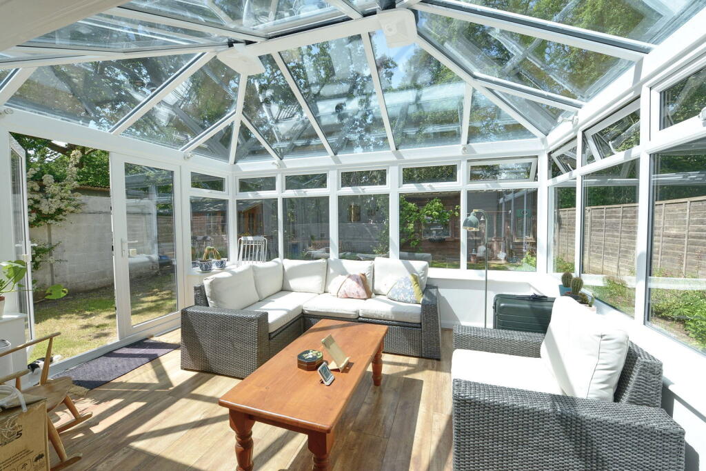 Westover Road, Fleet, GU51 3DG - View 6