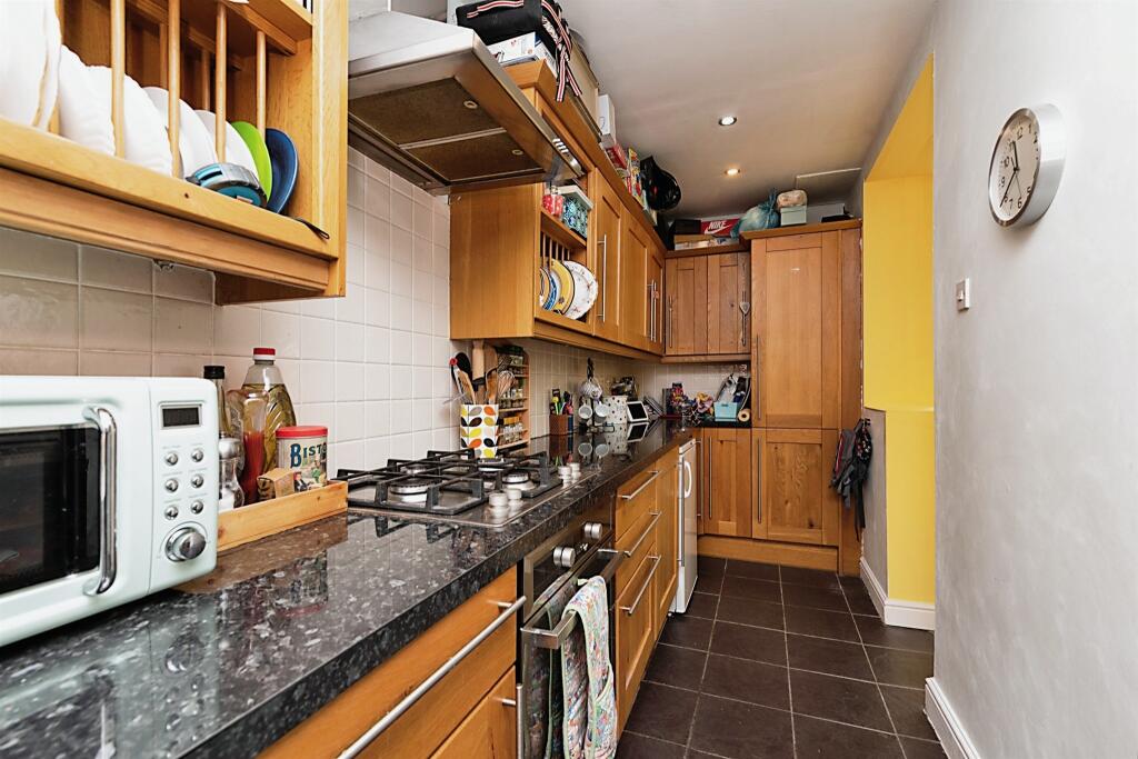 House in Cardiff, Rumney - More