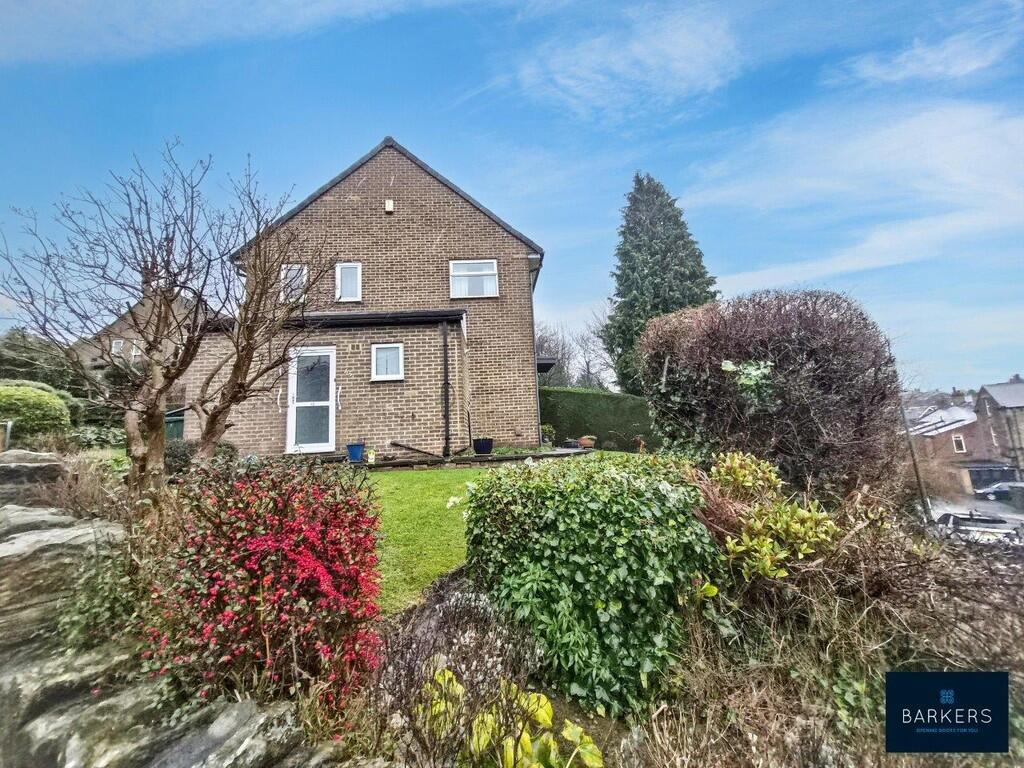 County Close, Batley photo 2