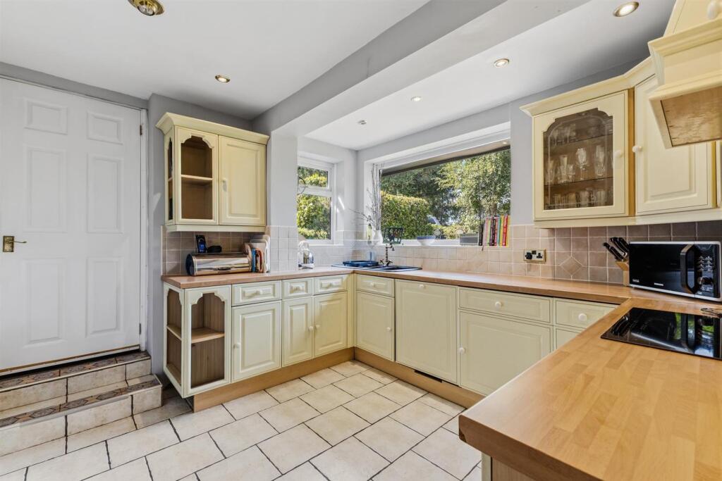 House in Staffordshire Moorlands, Bagnall - View 5