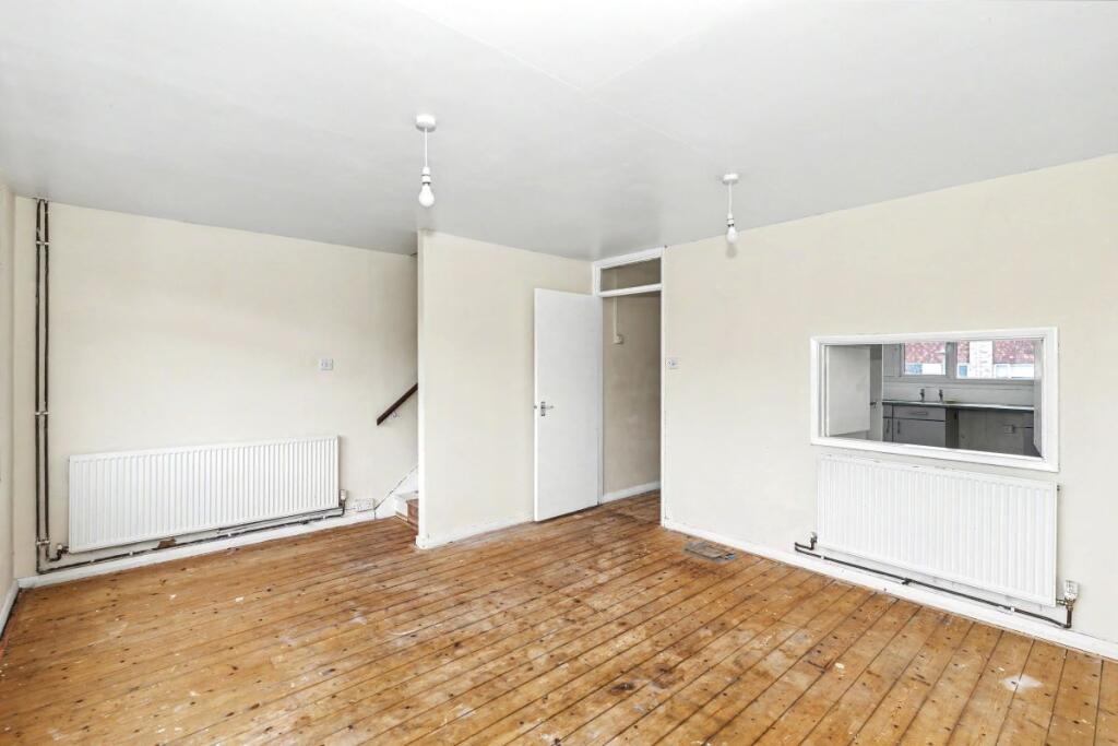 House in Vale of White Horse, Great Faringdon - View 3