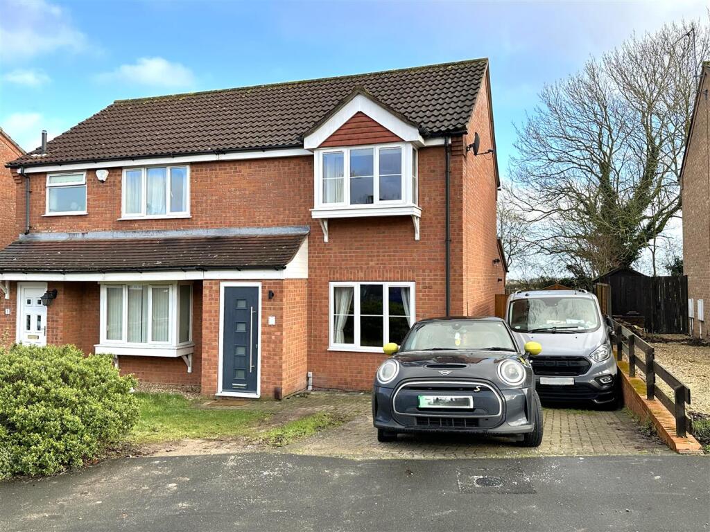 Main image of property: Stonelea Close, Branston, Lincoln