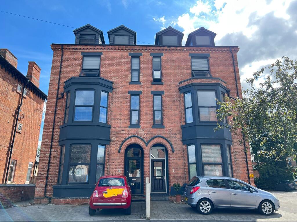 Main image of property: Flat 2, 3 bed Millicent Road, West Bridgford, Nottingham
