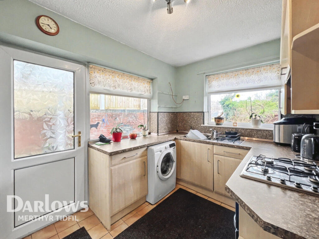 3-bed detached on Fir Tree Drive, Treharris, £210,000