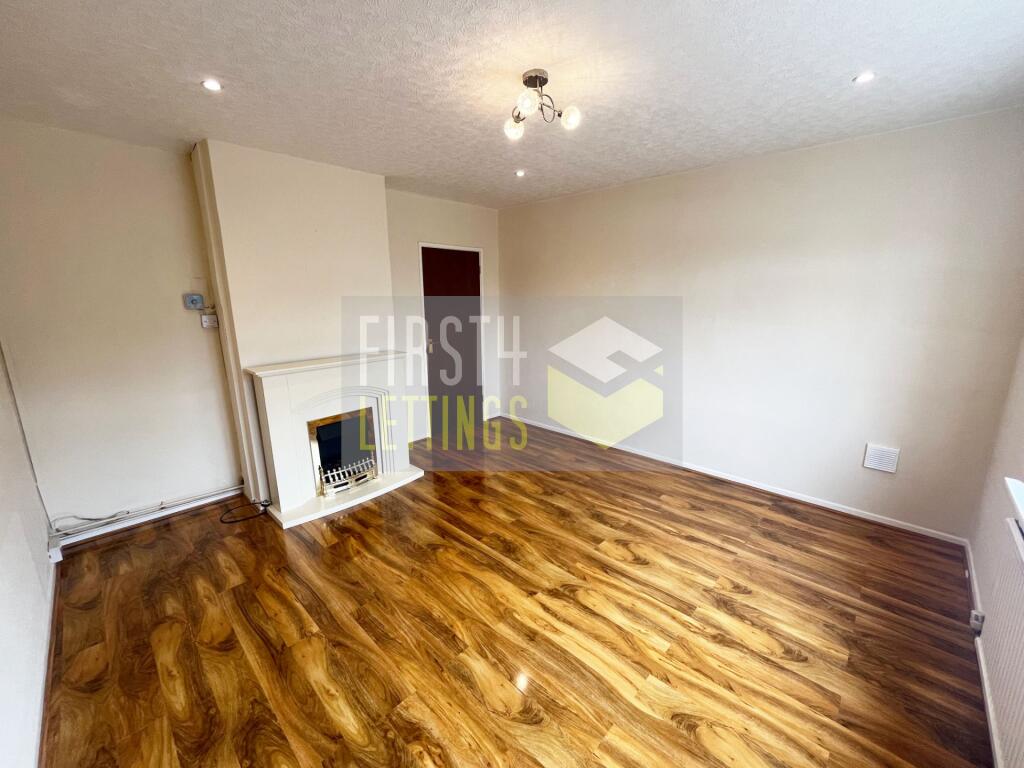 House in Leicester - View 5
