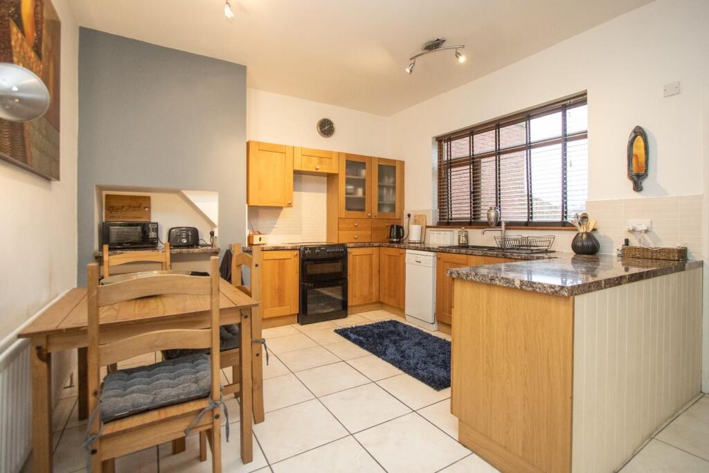 South Street, Sherburn Village, Durham photo 3