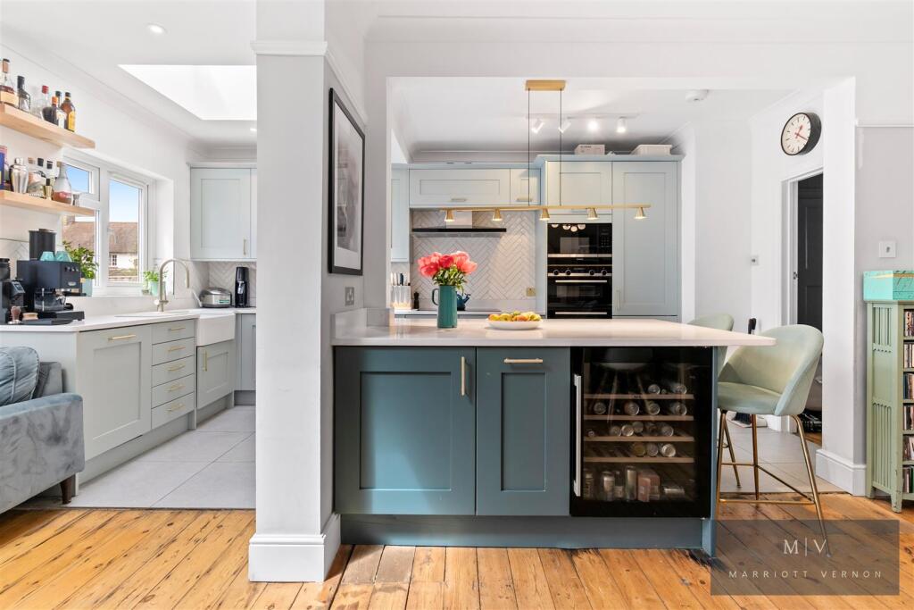 Pagehurst Road, Croydon - View 6