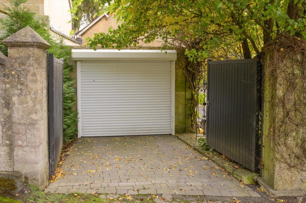 Additional image 24 of Prior Park Road, Bath, Somerset, BA2