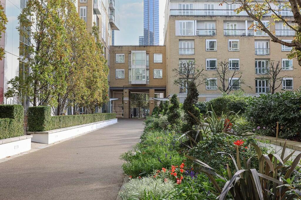 Apartment in London - View 4