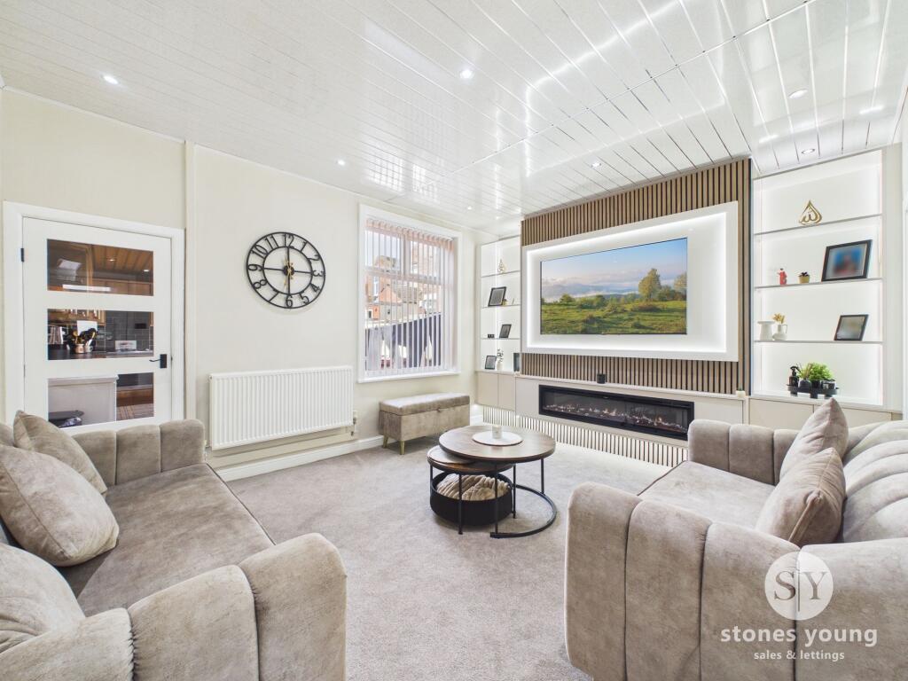 House in Blackburn, Beardwood - View 2