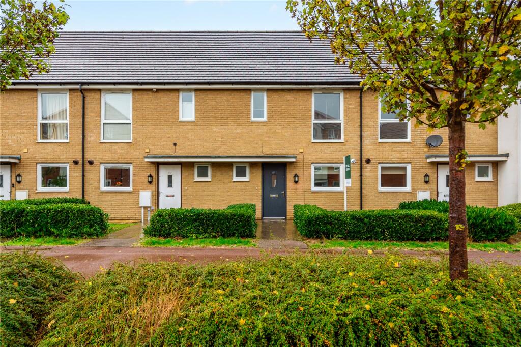 3-bed terraced on Top Fair Furlong, Redhouse Park, Milton Keynes, Buckinghamshire, MK14, £300,000