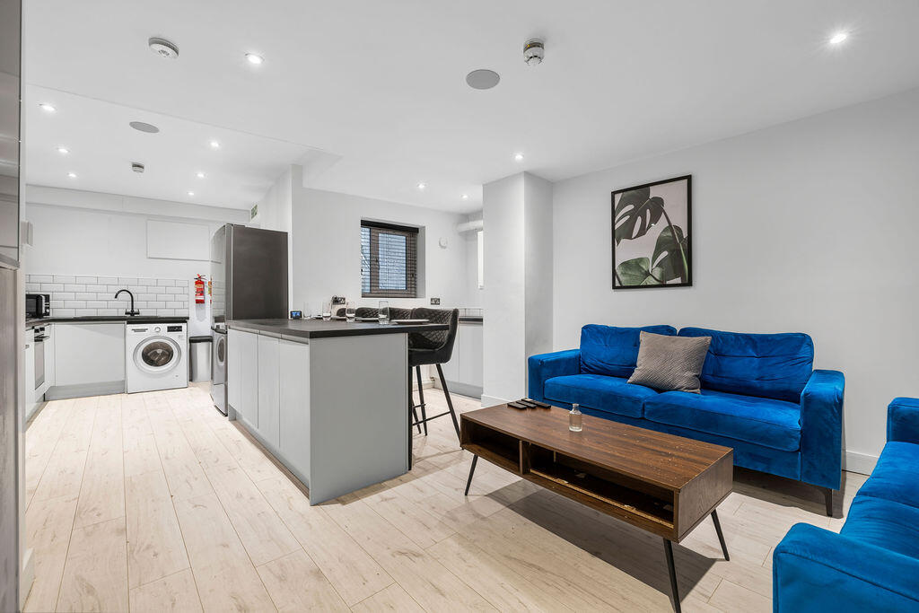 House in Swansea - View 3
