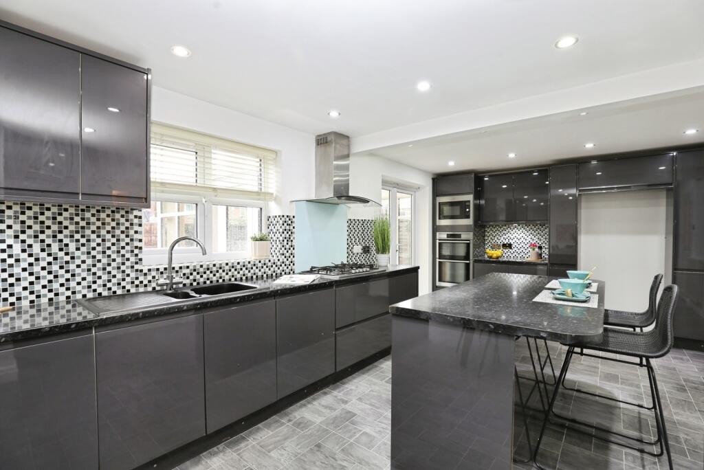 House in Crewe - View 4