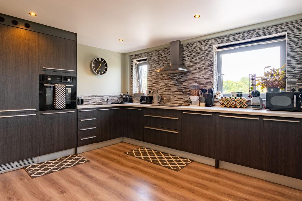 Maney Corner, Sutton Coldfield, B72 photo 2