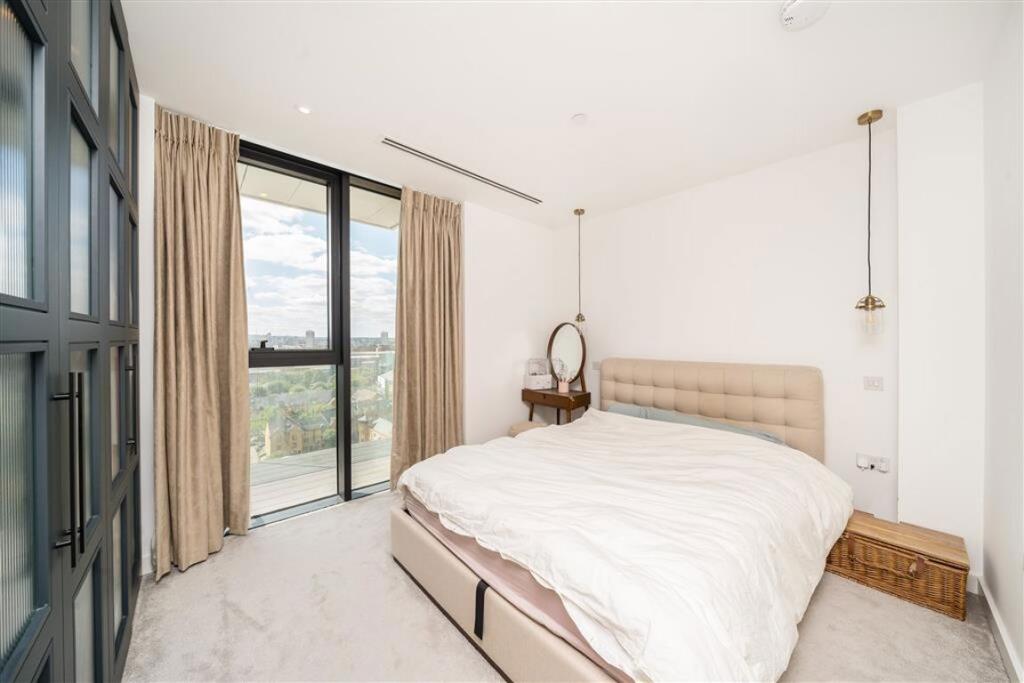 Apartment in London - View 2