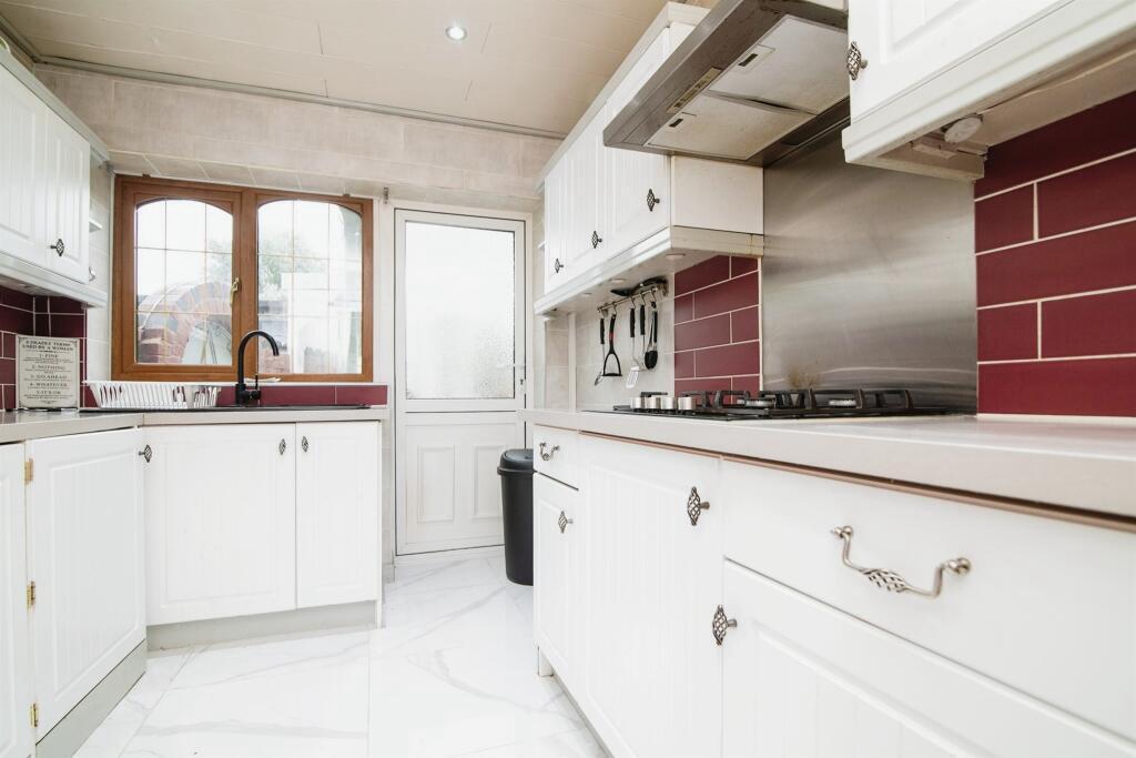 Additional image 6 of Kelverley Grove, West Bromwich, B71