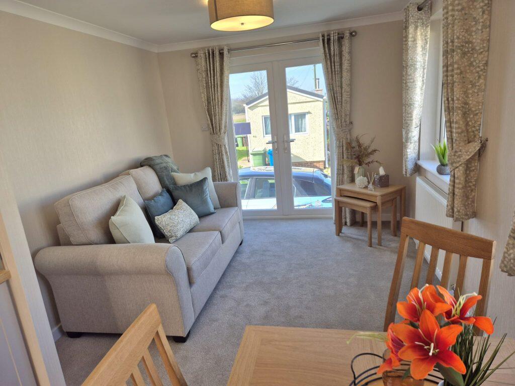House in Rochester - View 2