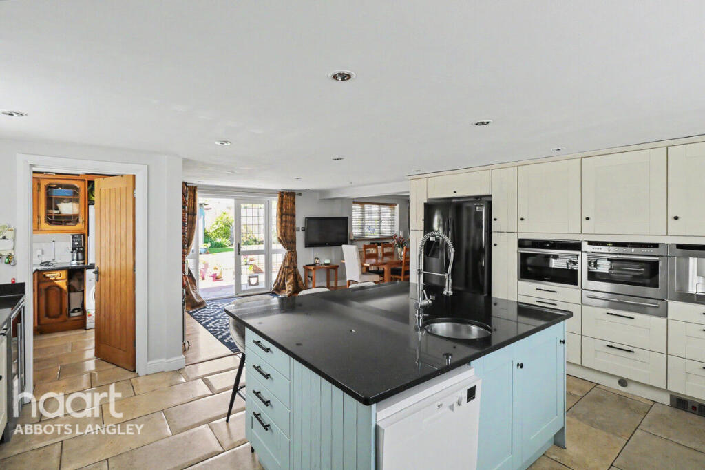 Additional image 22 of Hornbeams, St Albans