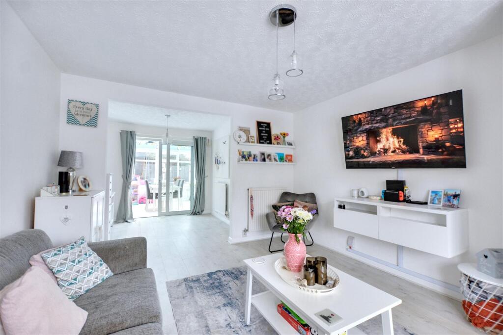 House in Broxtowe, Trowell - View 2