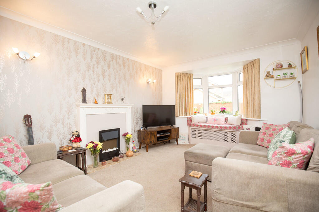 House in North Warwickshire, Polesworth CP - View 3