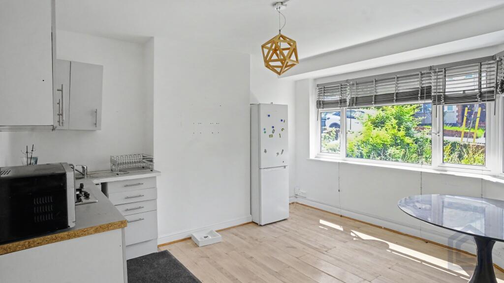 Apartment in London - View 4