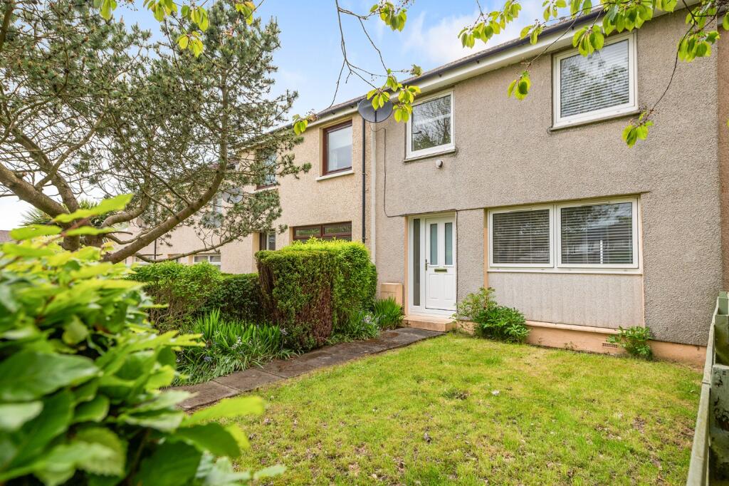 3-bed terraced on Birkenshaw Way, Armadale, £169,000