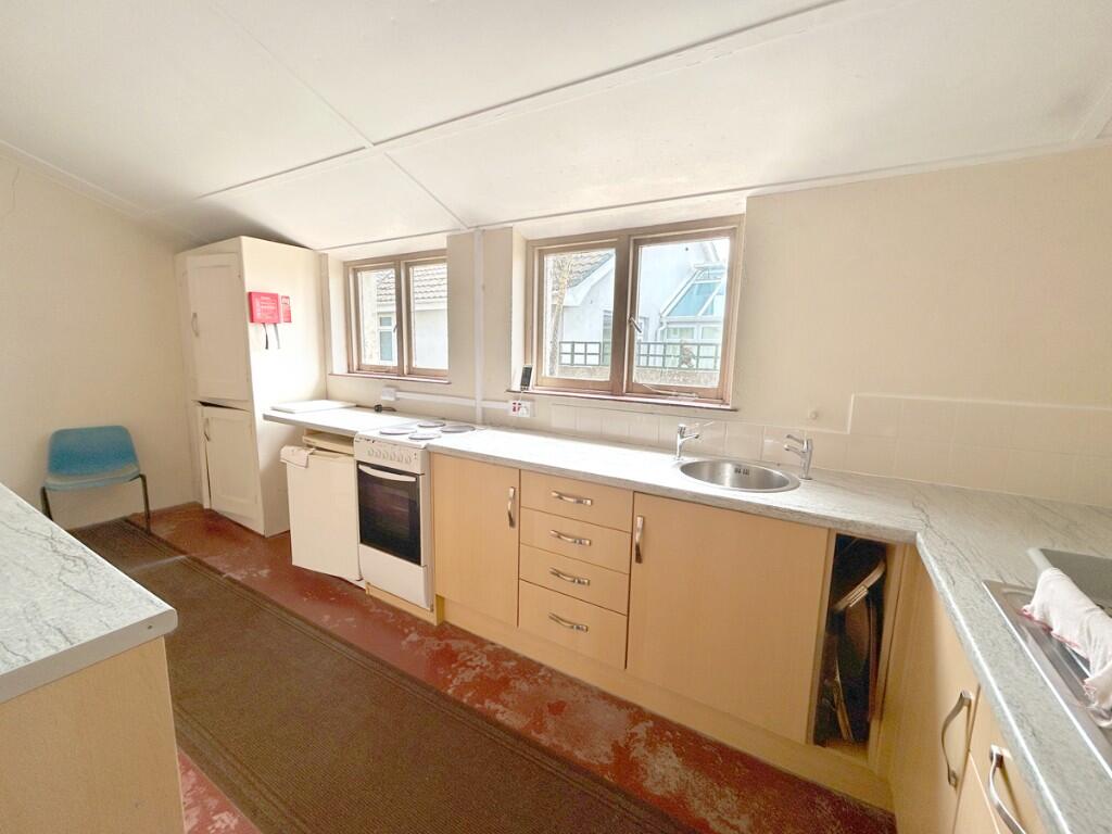 Housel Bay Road, The Lizard - View 4