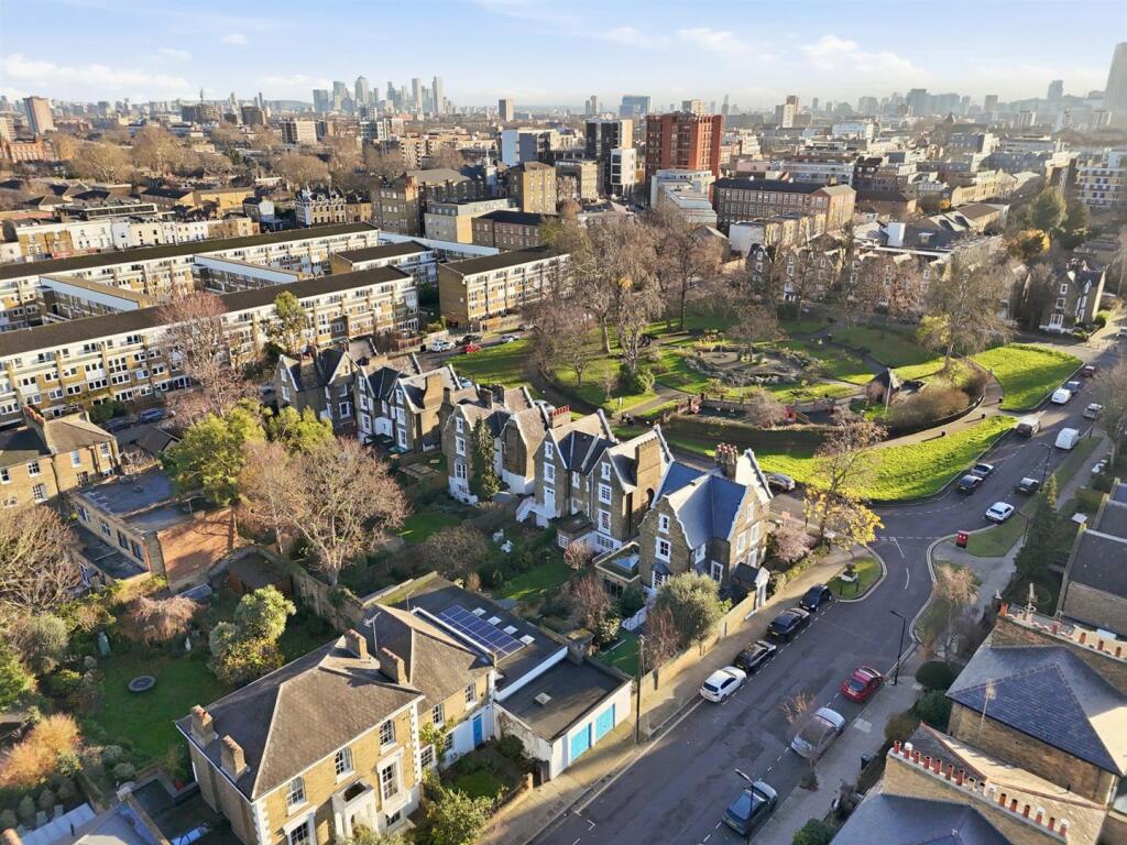 Mortimer Road, N1 4LH photo 2