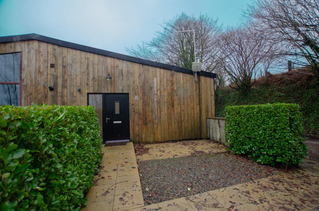 Main image of property: 6 Higher Trewrong, Polmear Hill, Par, PL24 2TJ