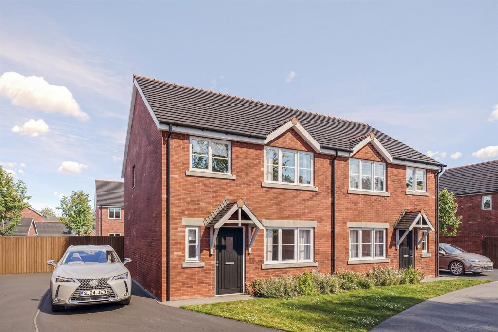 Main image of property: Plot 116- The Deganwy, Phase 2, Manor Gardens, Rhostyllen, Wrexham, LL14 4DN