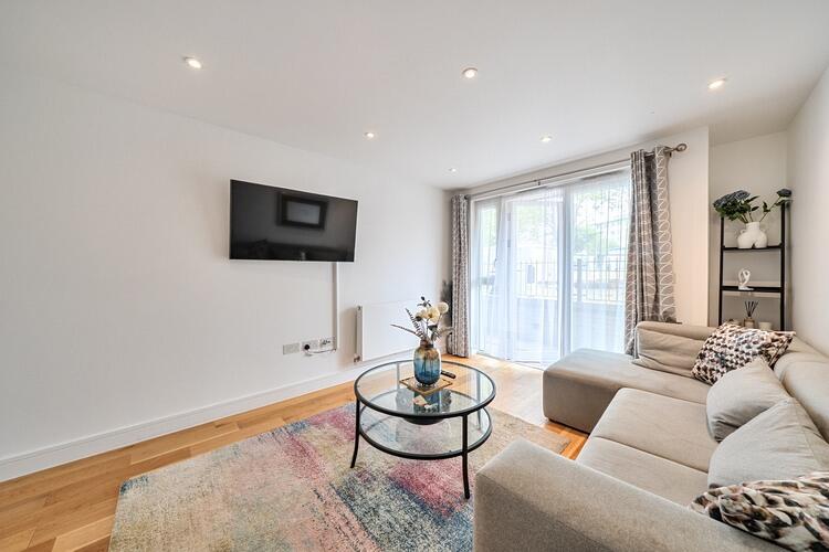 Apartment in London - View 5