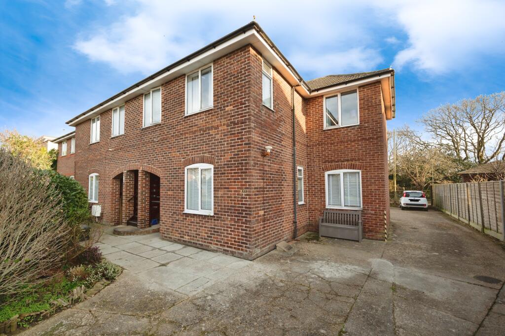 Main image of property: Bracklesham Road, Hayling Island, Hampshire, PO11