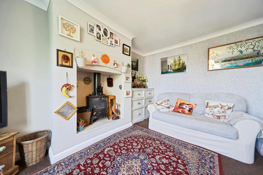 House in Leeds, Horsforth Vale, Rodley - View 5