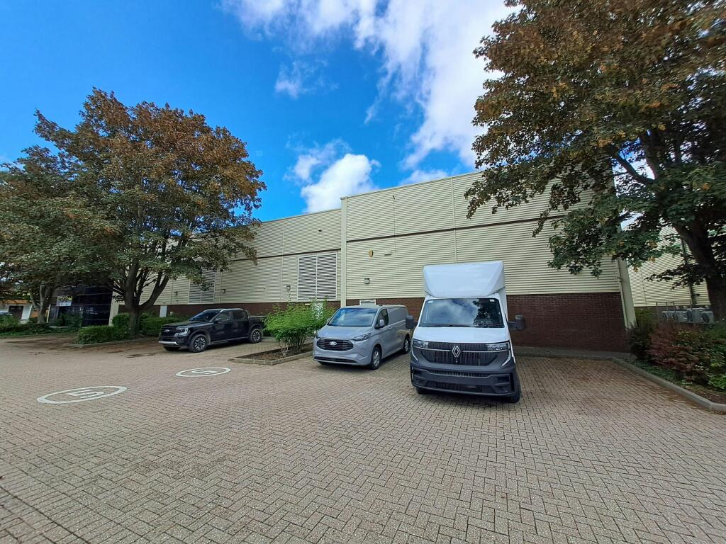 Unit 4a Business Centre - External (1).jpg