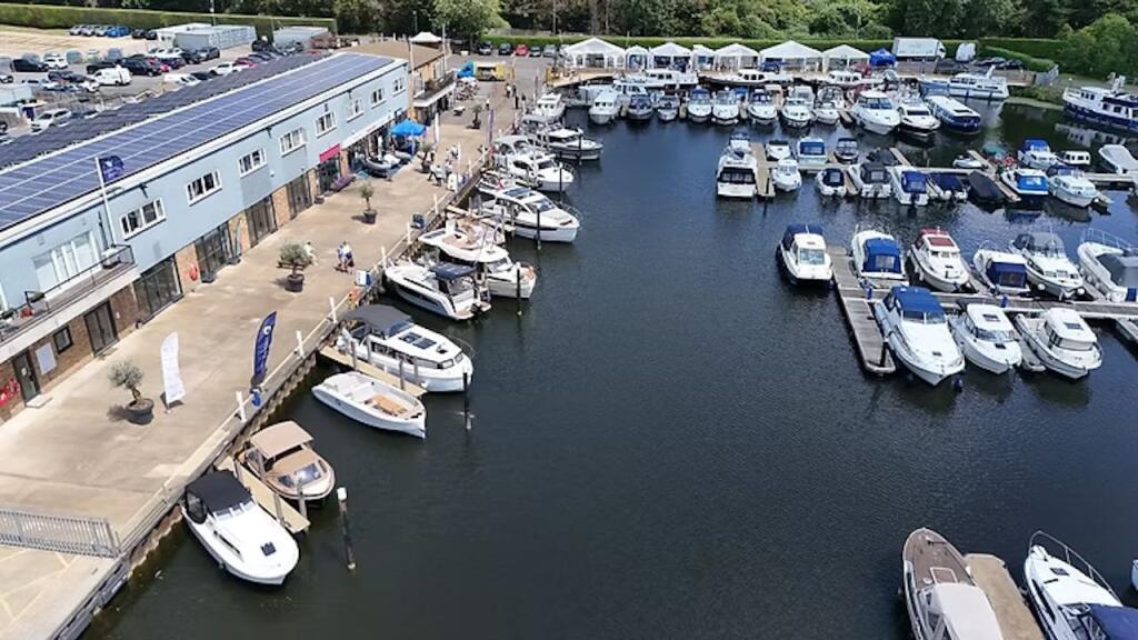 Main image of property: Portacabin Office, Shepperton Marina, Felix Lane, Shepperton, TW17 8NS